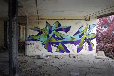 Graffiti Wall - Photo by Nemo1