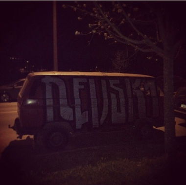 Graffiti Bombing - Photo by NevansoN