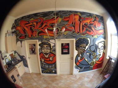 Graffiti Wall - Photo by NewsOne - news, schönerwohnen, glehn