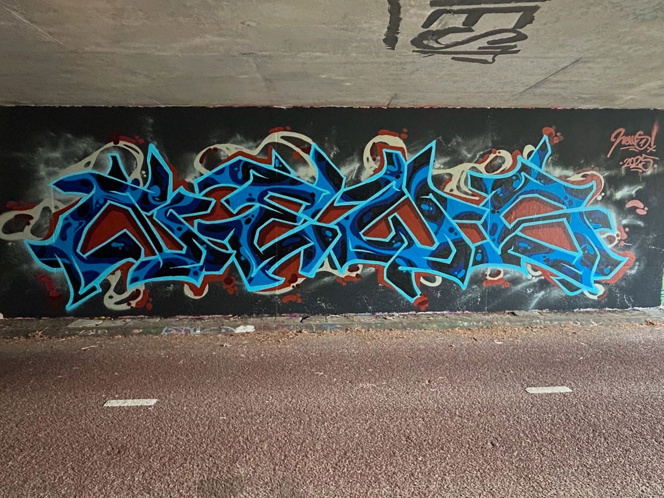 Graffiti Wall - Photo by Newsu (2025)