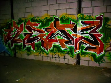 Graffiti Wall - Photo by Newsu