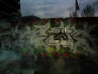 Graffiti Wall - Photo by Newsu