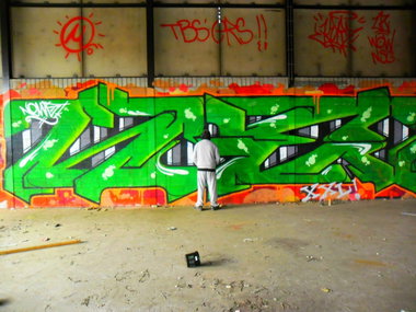 Graffiti Wall - Photo by Newsu