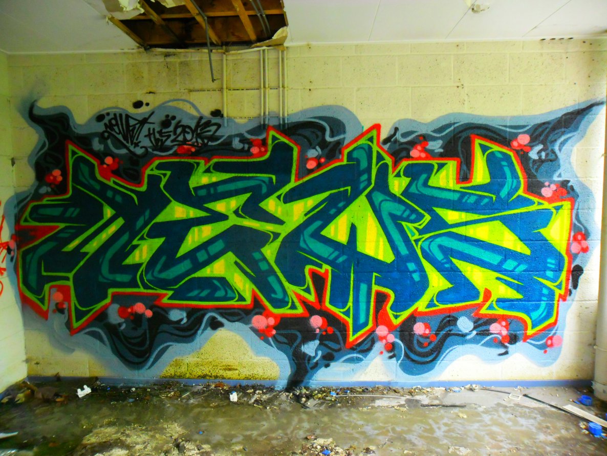 Graffiti Wall - Photo by Newsu