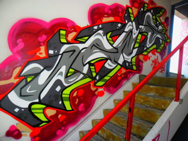 Graffiti Wall - Photo by Newsu
