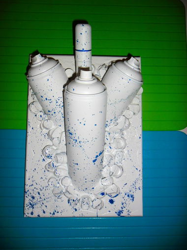 Graffiti Artwork - Photo by Newsu