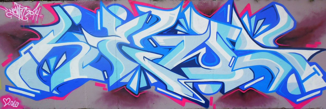 Graffiti Wall - Photo by Newsu