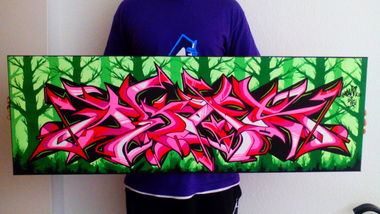 Graffiti Artwork - Photo by Newsu