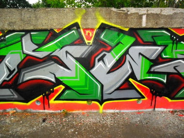 Graffiti Wall - Photo by Newsu
