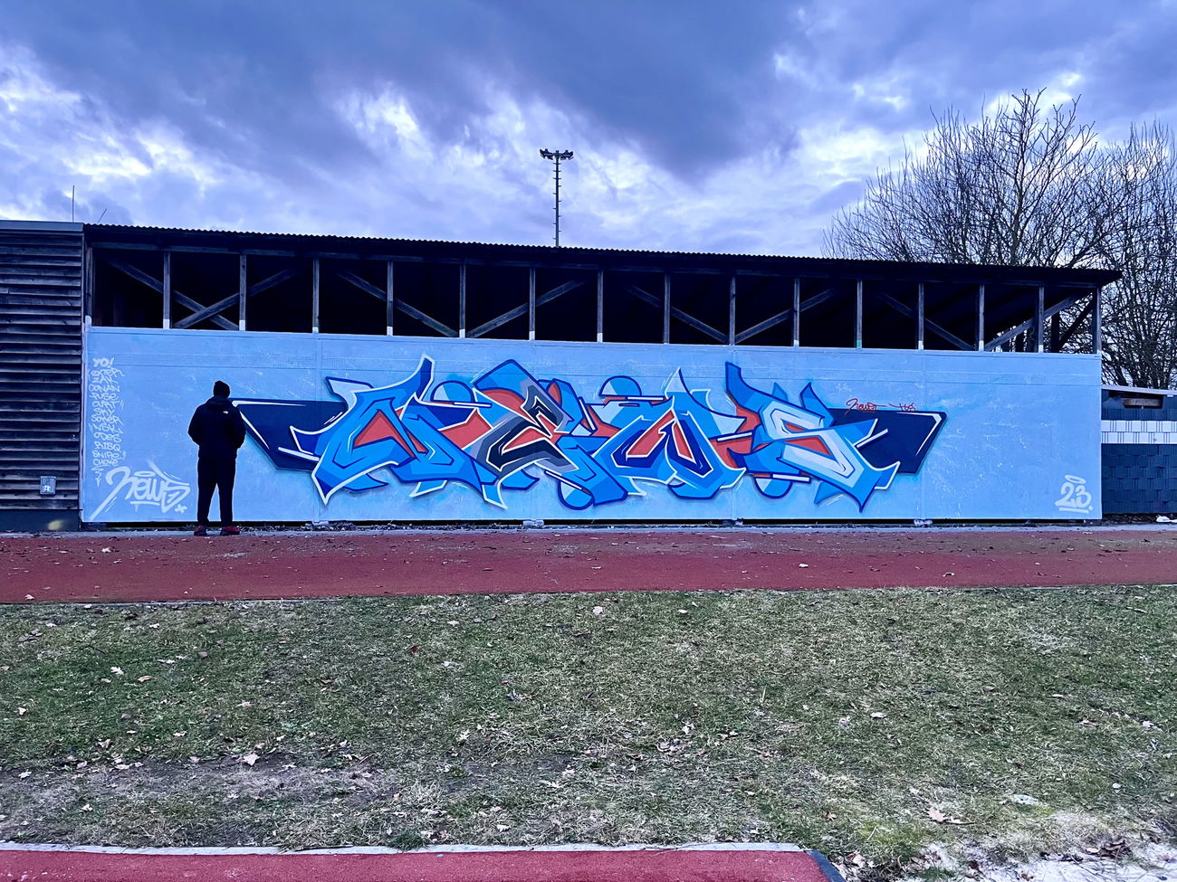 Graffiti Wall - Photo by Newsu