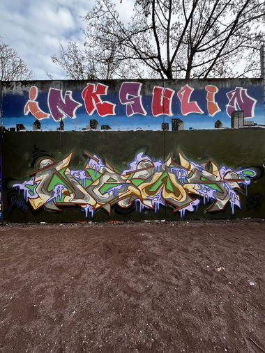 Graffiti Wall - Photo by Newsu