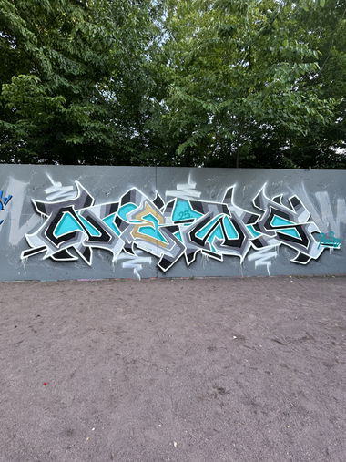 Graffiti Wall - Photo by Newsu (2025)