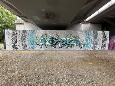 Graffiti Wall - Photo by Newsu (2025)