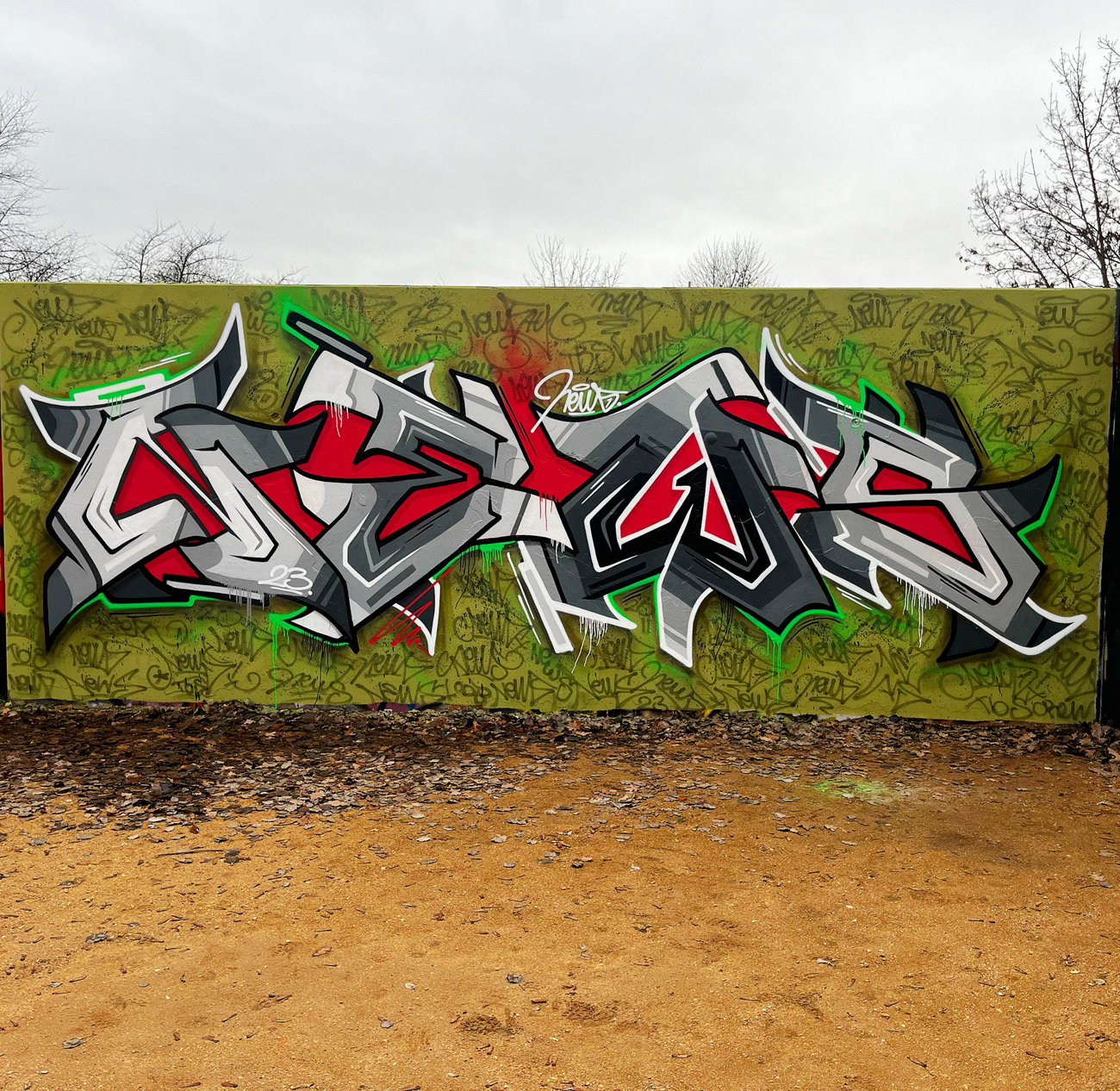 Graffiti Wall - Photo by Newsu