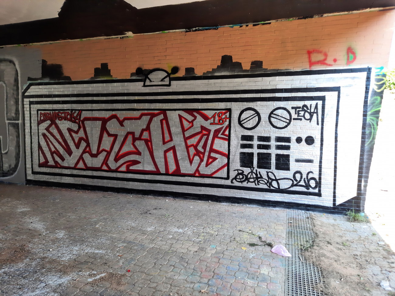 Graffiti Wall - Photo by NiChT (2021)