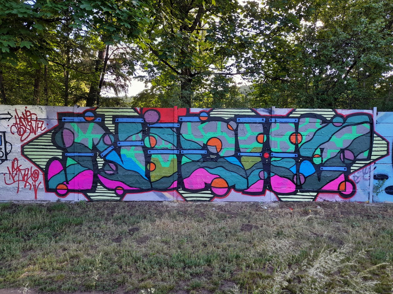 Graffiti Wall - Photo by NiChT (2022)