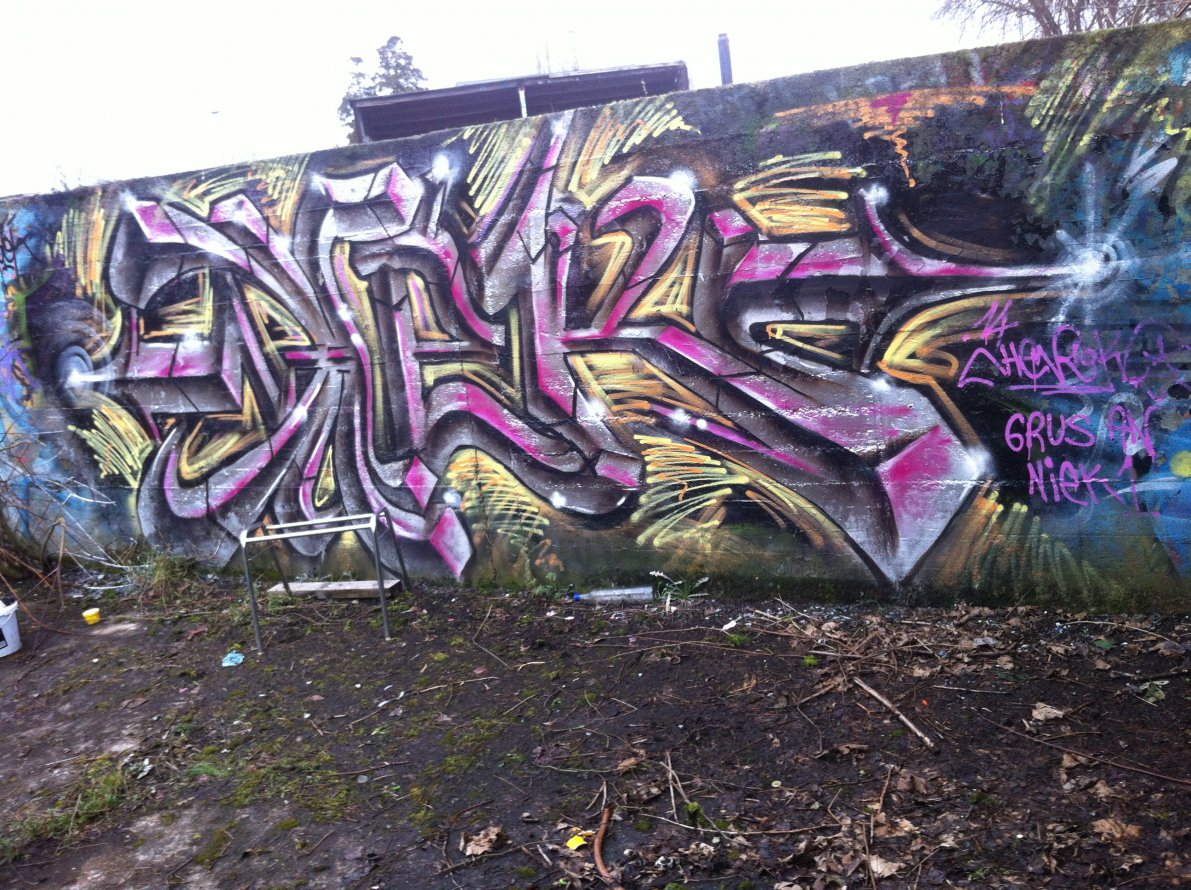 Graffiti Wall - Photo by NiekOne - Hencok, Hall, Kleve (2014)