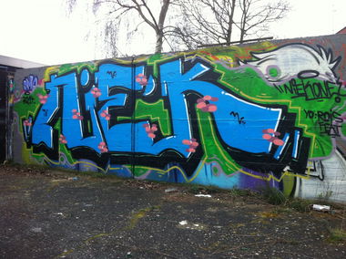 Graffiti Wall - Photo by NiekOne - Niek, Hall, Rois (2014)