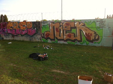 Graffiti Wall - Photo by NiekOne - Niek, Frei, 2014 (2014)
