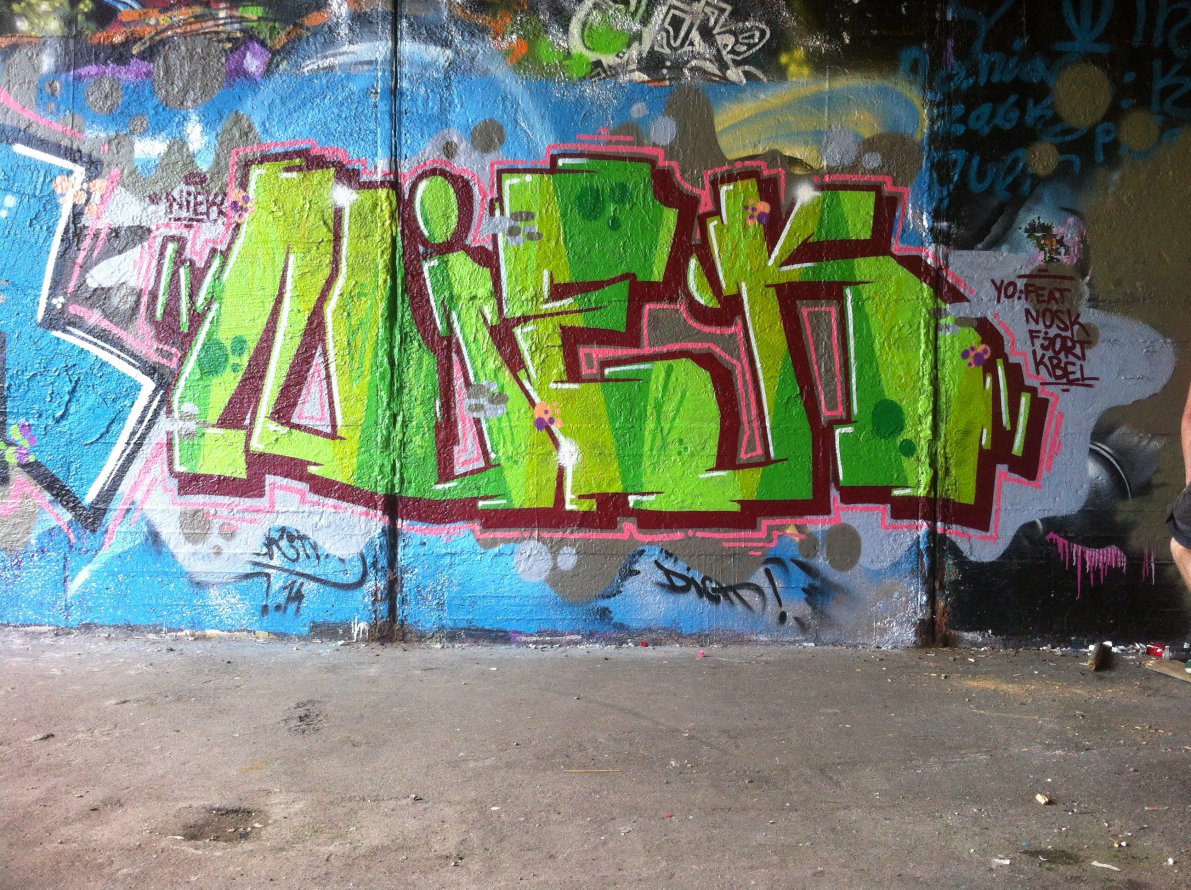 Graffiti Wall - Photo by NiekOne - Niek, Kbel, Hall (2014)