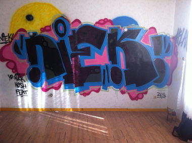 Graffiti Wall - Photo by NiekOne - Niek, Lost, Place (2014)