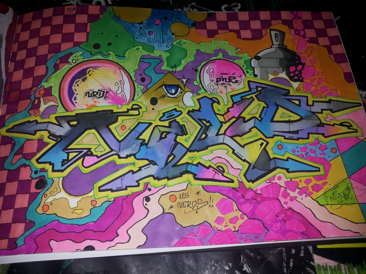 Graffiti Sketch - Photo by NildbliN (2014)