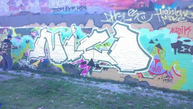 Graffiti Wall - Photo by NildbliN (2014)