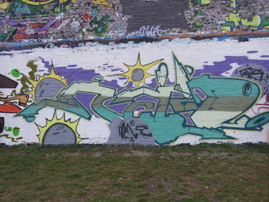 Graffiti Wall - Photo by NildbliN (2014)