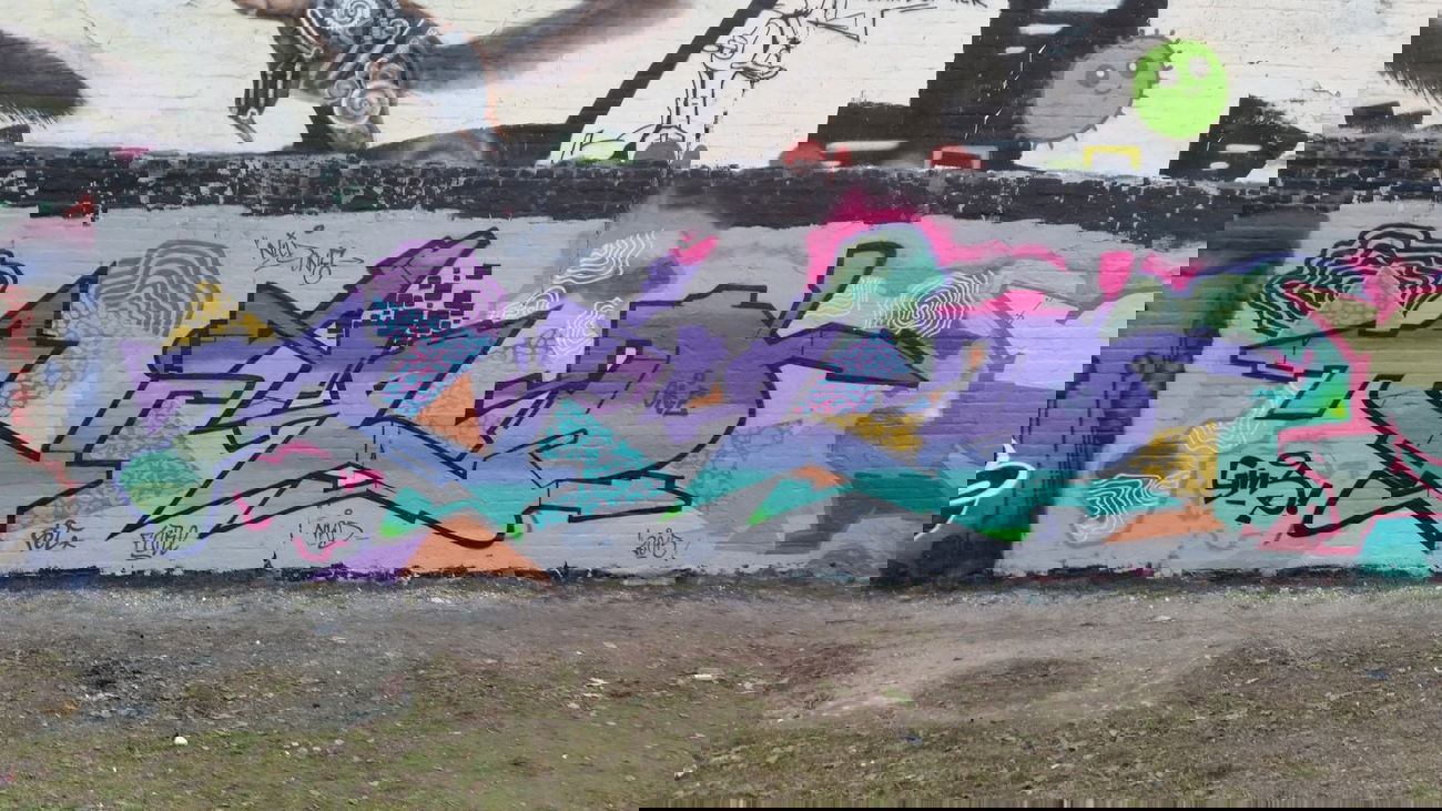 Graffiti Wall - Photo by NildbliN