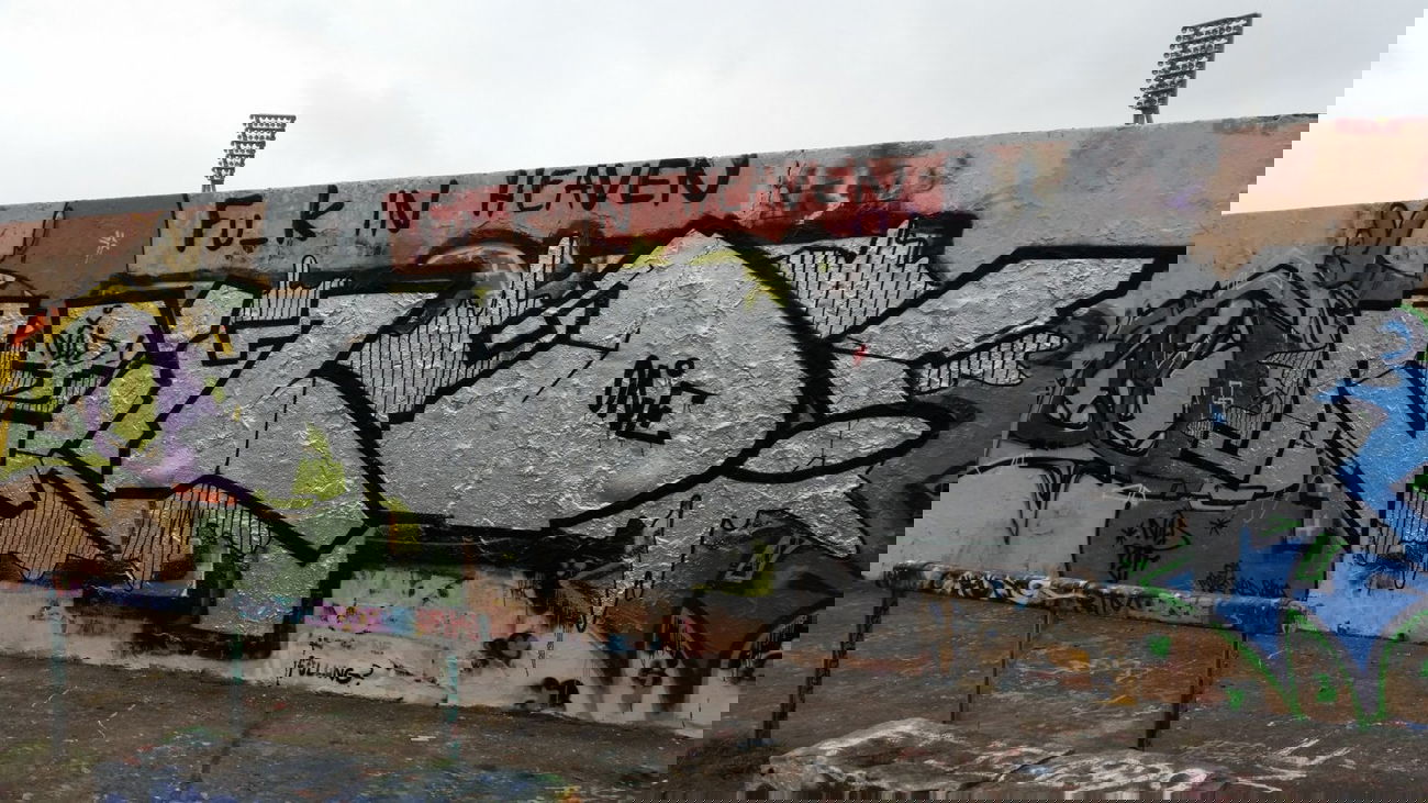 Graffiti Wall - Photo by NildbliN