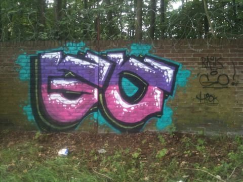 Graffiti Wall in Gelsenkirchen - Photo by Niso715er - Go