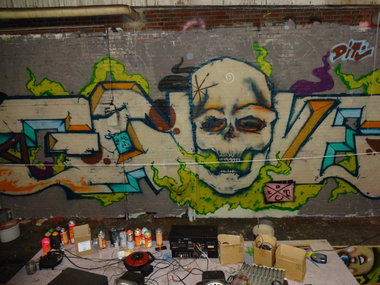 Graffiti Wall - Photo by NobodyKnows - Ganove (2014)