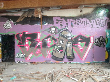 Graffiti Wall - Photo by NobodyKnows