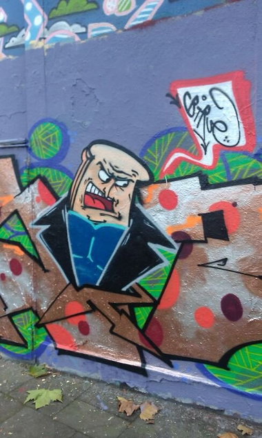 Graffiti Wall - Photo by NobodyKnows - Toast, man, Bweis (2014)