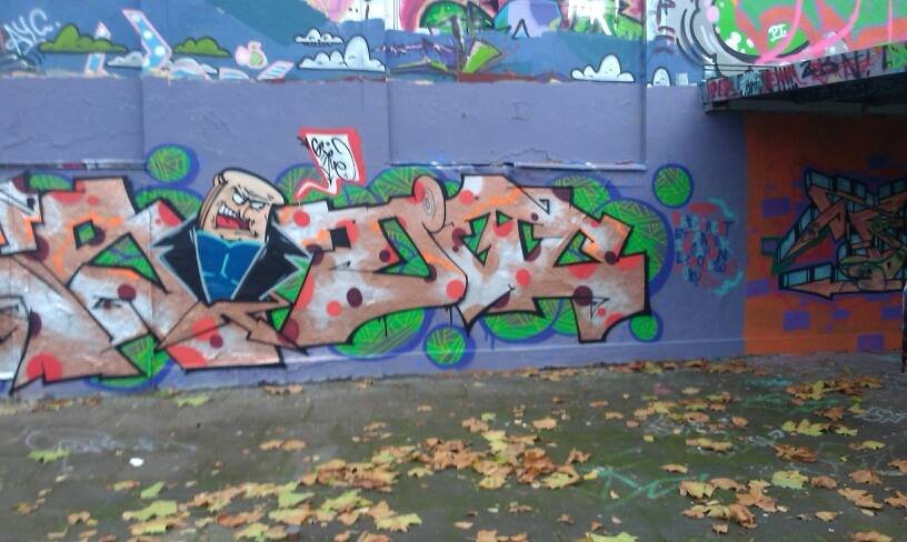 Graffiti Wall - Photo by NobodyKnows - Ditc