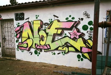 Graffiti Wall - Photo by NoeOnePMZ - noeone, noe, pornoe