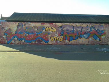 Graffiti Wall - Photo by Nordpark - Jee, Rose, BTS