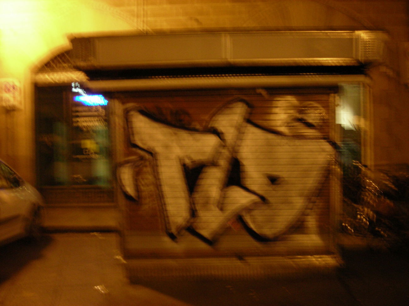 Graffiti Bombing - Photo by Nordpark - PLD