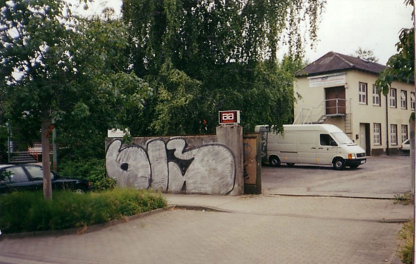 Graffiti Bombing - Photo by Nordpark - 613crew
