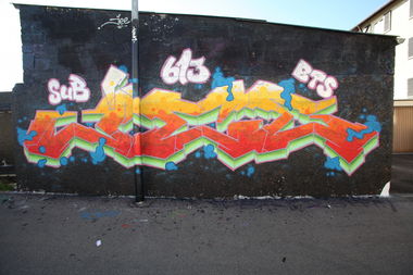Graffiti Wall - Photo by Nordpark - Jee613, BTS, SUB