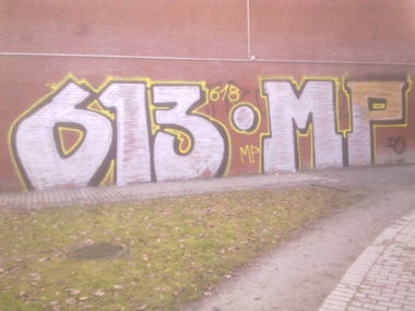 Graffiti Bombing - Photo by Nordpark - 613, -, MP
