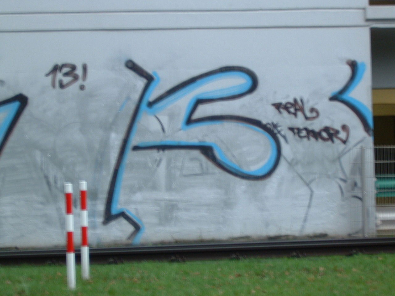 Graffiti Bombing - Photo by Nordpark - 13