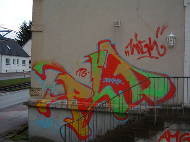 Graffiti Bombing - Photo by Nordpark - PLD, 613