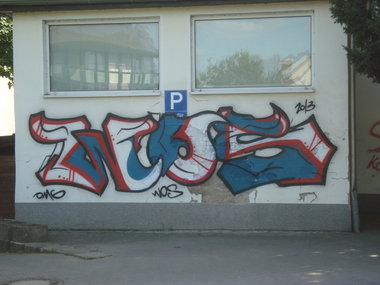 Graffiti Wall - Photo by NowzaiinZ - wos, crew, omg (2013)