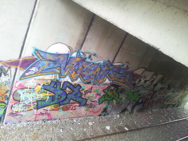 Graffiti Wall - Photo by NowzaiinZ - wos, omg, crew (2014)