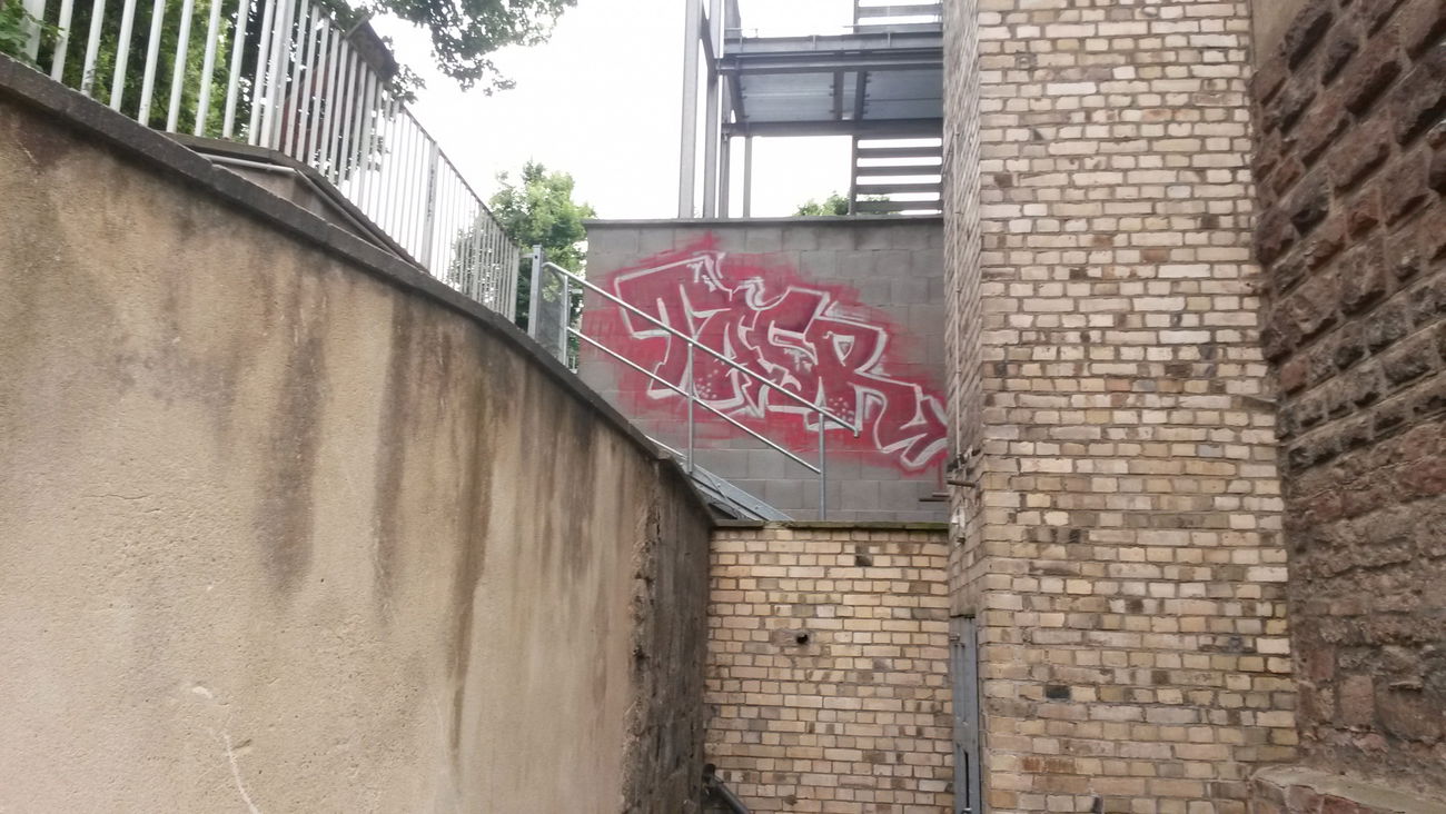 Graffiti Bombing - Photo by NoxikOKS - Tasr, ORK, HVC (2016)