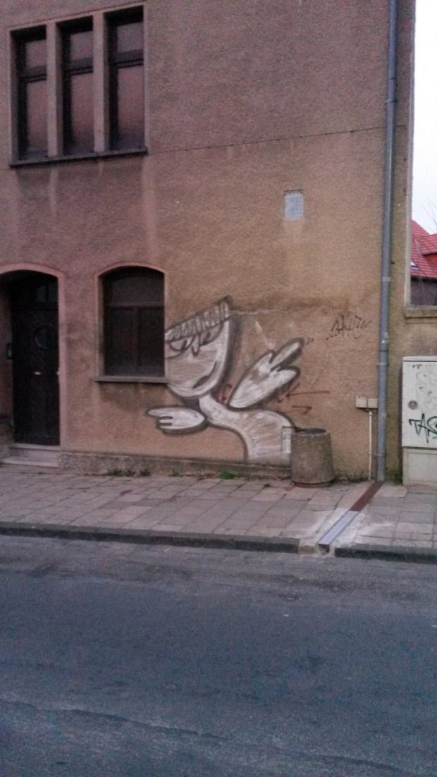 Graffiti Street Art - Photo by NoxikOKS (2013)