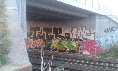Graffiti Bombing - Photo by NoxikOKS - Butzer, HVC, Base (2015)
