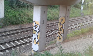 Graffiti Bombing - Photo by NoxikOKS - OKS, H4C