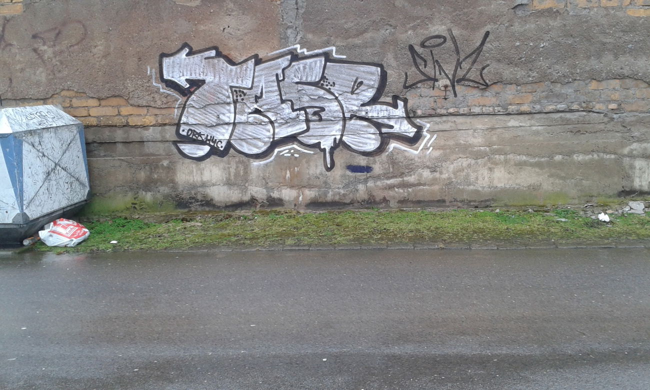 Graffiti Bombing - Photo by NoxikOKS - Tasr, TASeR, ORK (2016)